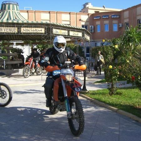 Motel Paris Dakar Selouane Exteriér fotografie