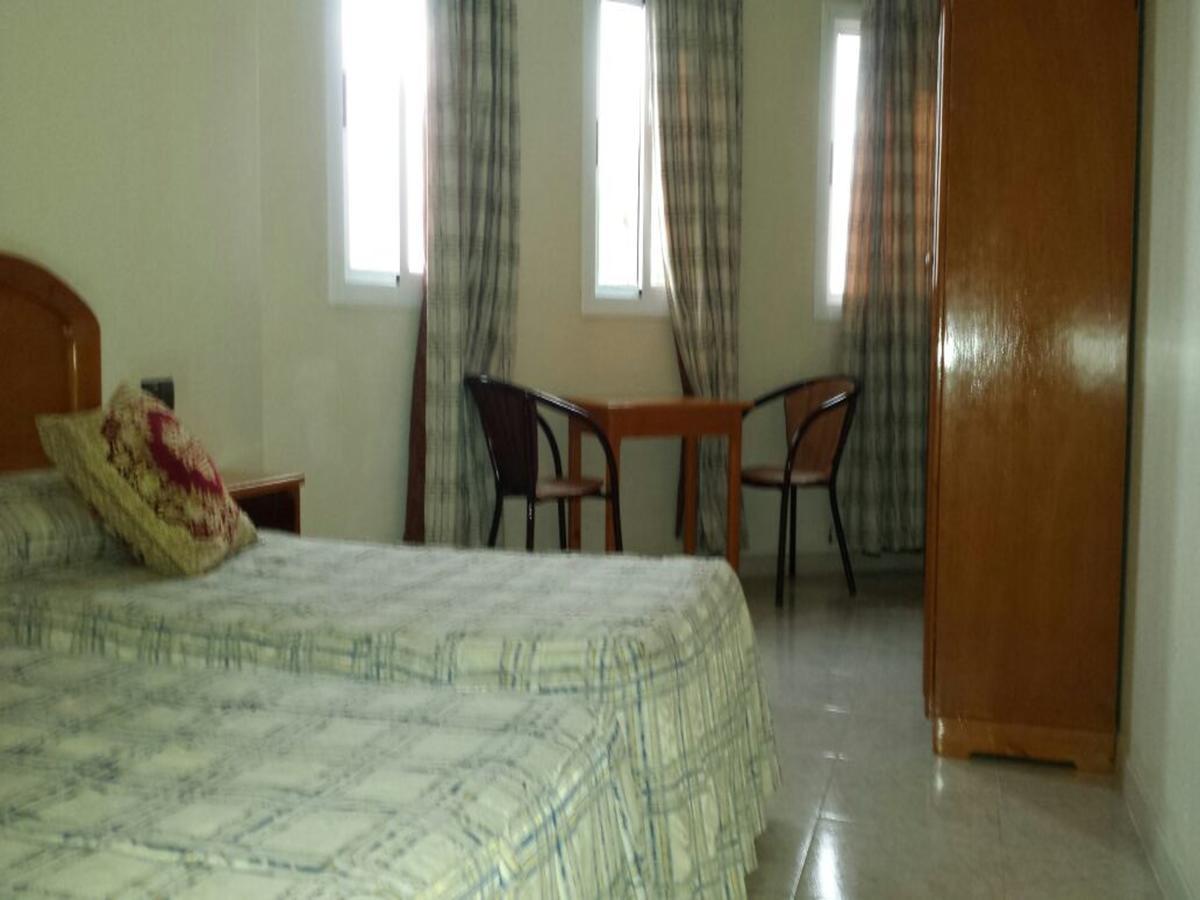 Motel Paris Dakar Selouane Exteriér fotografie