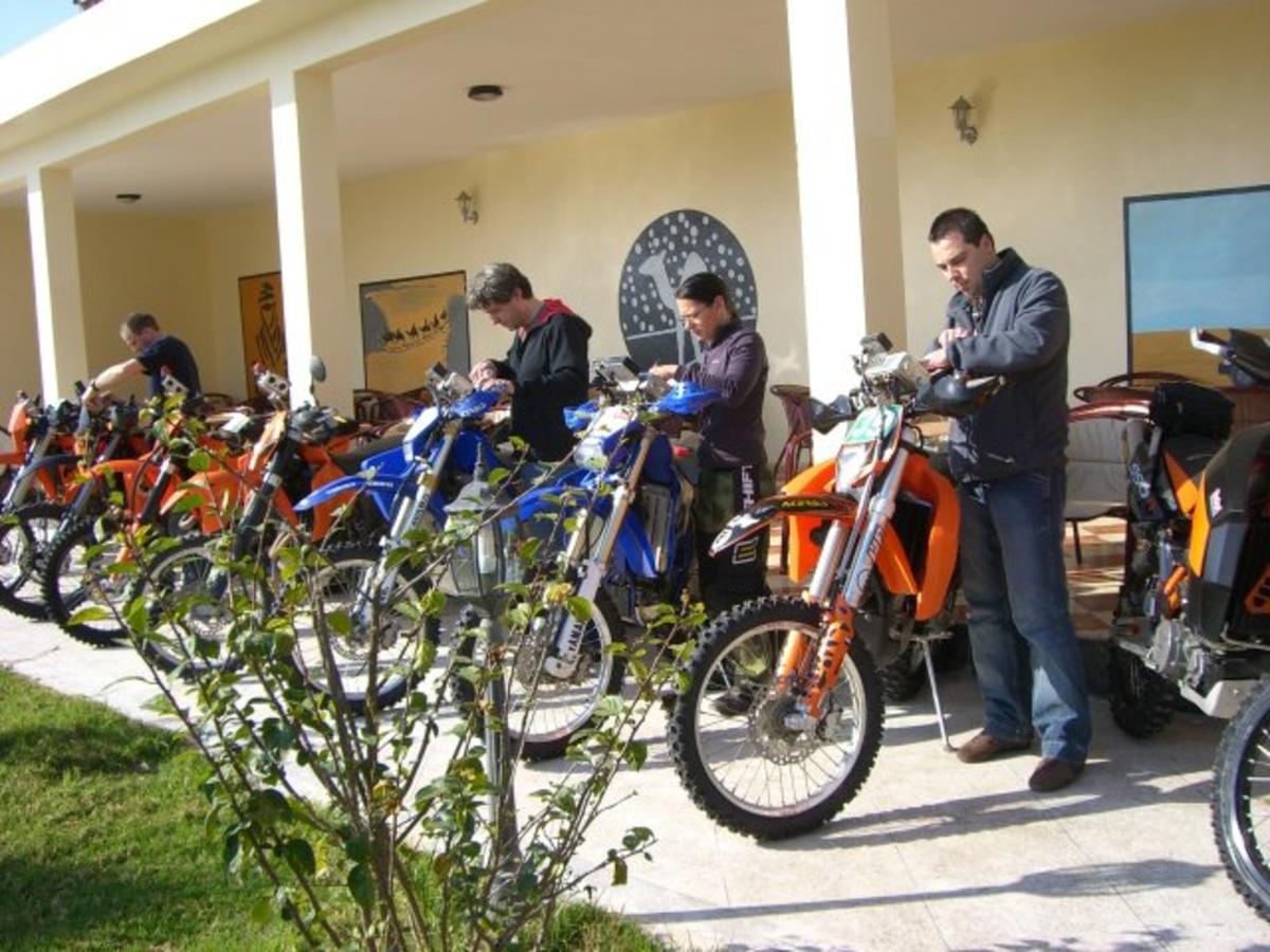Motel Paris Dakar Selouane Exteriér fotografie