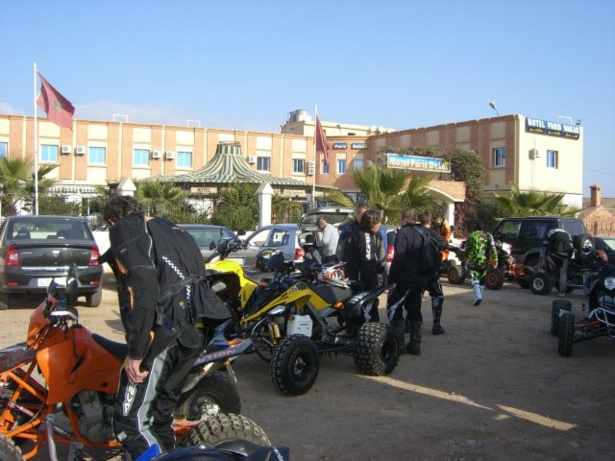 Motel Paris Dakar Selouane Exteriér fotografie