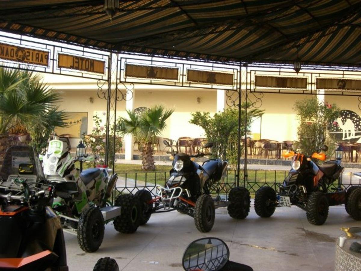Motel Paris Dakar Selouane Exteriér fotografie