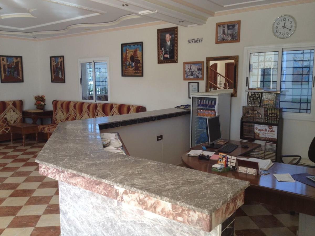 Motel Paris Dakar Selouane Exteriér fotografie