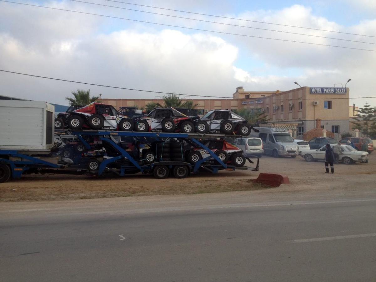Motel Paris Dakar Selouane Exteriér fotografie